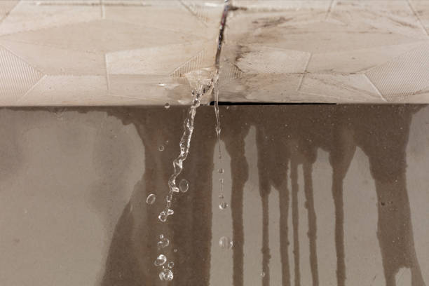 Professional Sewage Cleanup technician working in Goodman, MS